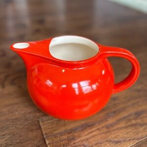 Vintage Universal Cambridge Pitcher with ice guard. One Quart size